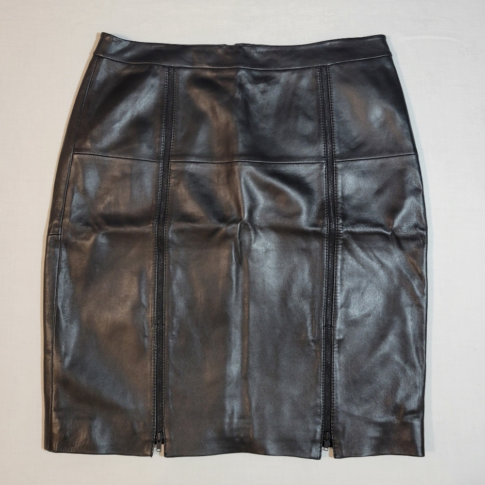 ⭐️SALE⭐️Halogen Nordstrom Women's Size 8 Black Leather Skirt